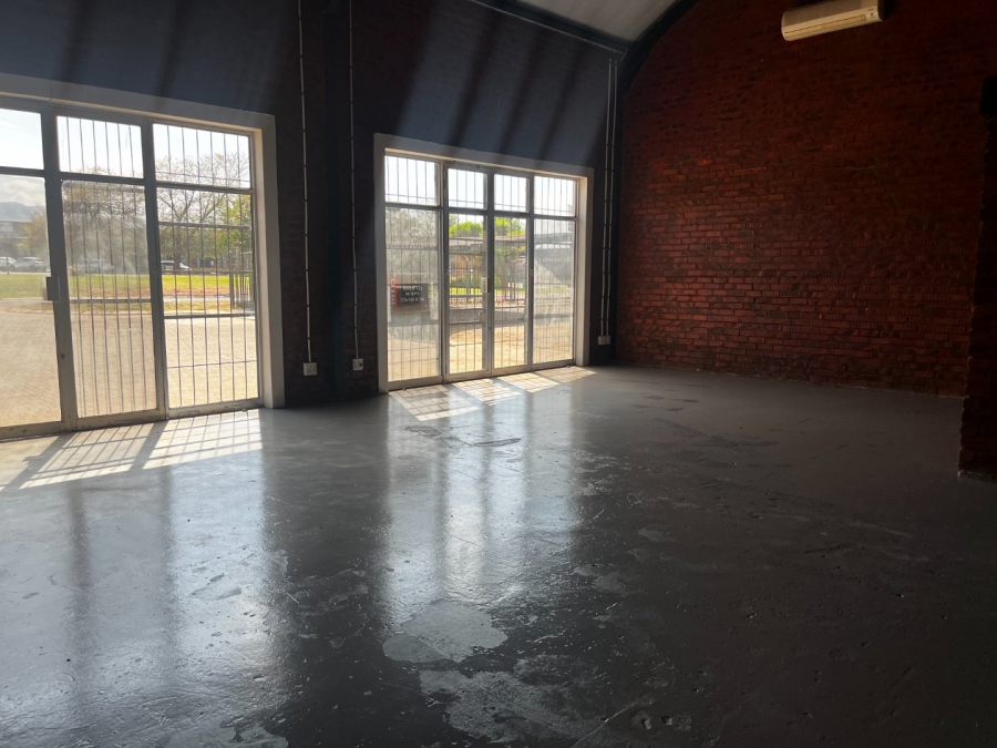 To Let commercial Property for Rent in Melodie North West